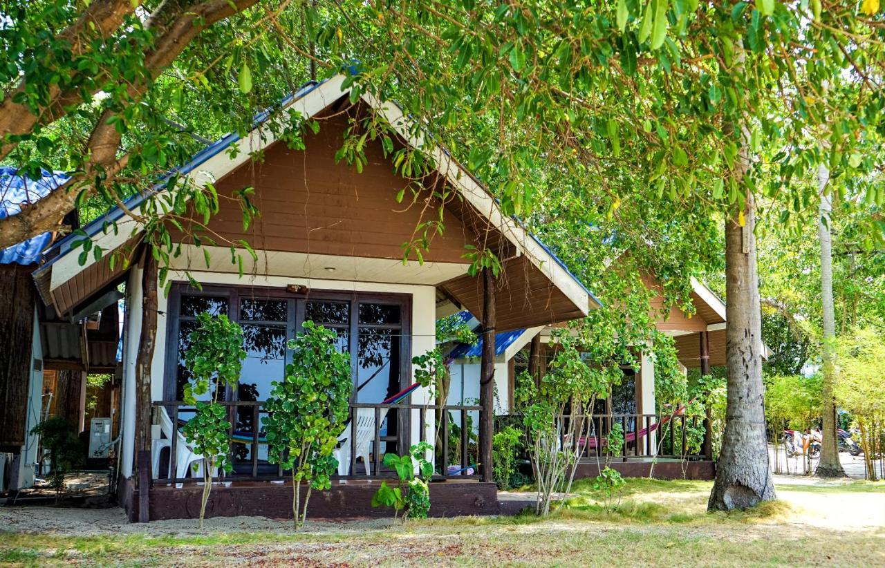 Coco Garden Resort Thongsala Exterior photo